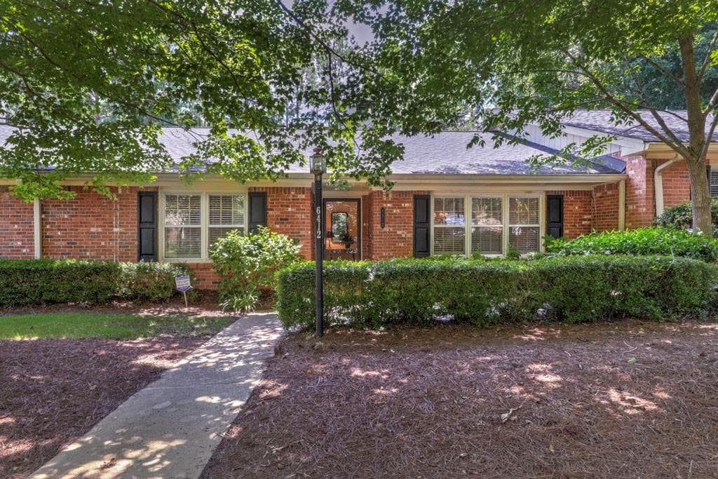 2 bedroom condominium sold at 6412 W Deer Hollow Way, Peachtree Corners, GA 30092