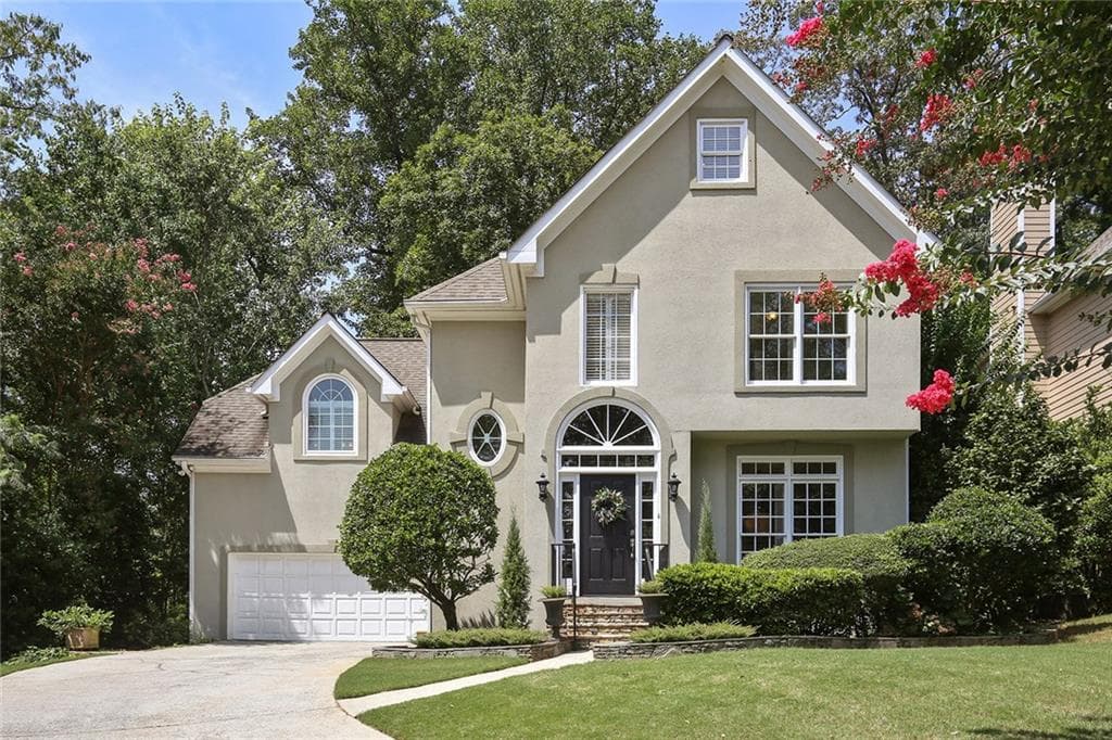 4 bedroom, 2,576 sq ft single family residence sold at 1814 Brockton Glen, Atlanta, GA 30329