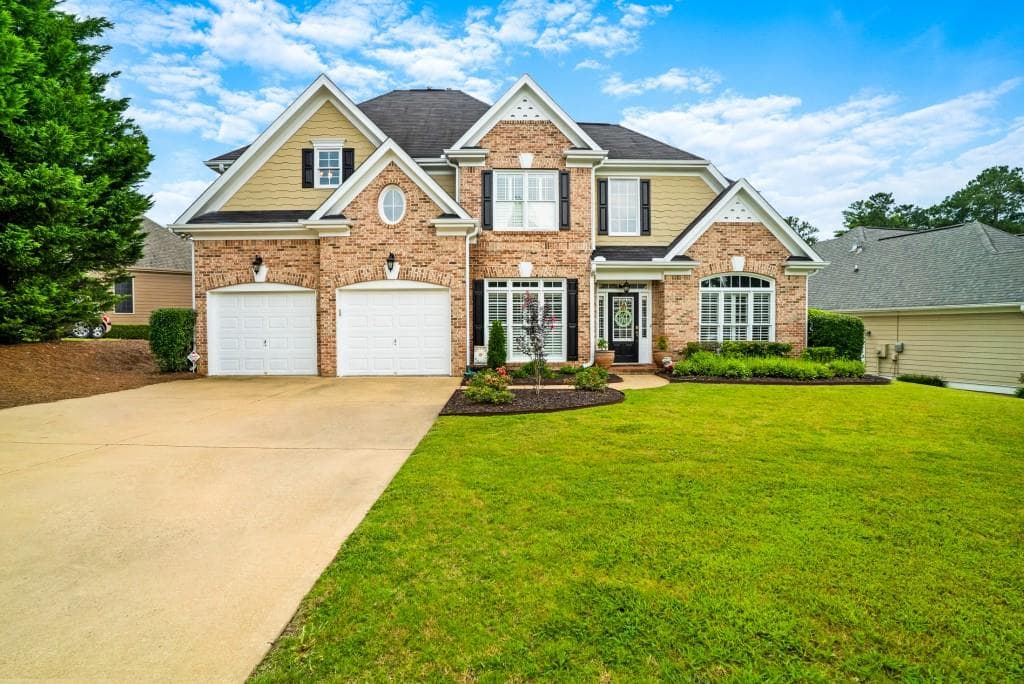 4 bedroom, 2,692 sq ft single family residence sold at 45 Riverwood View, Dallas, GA 30157