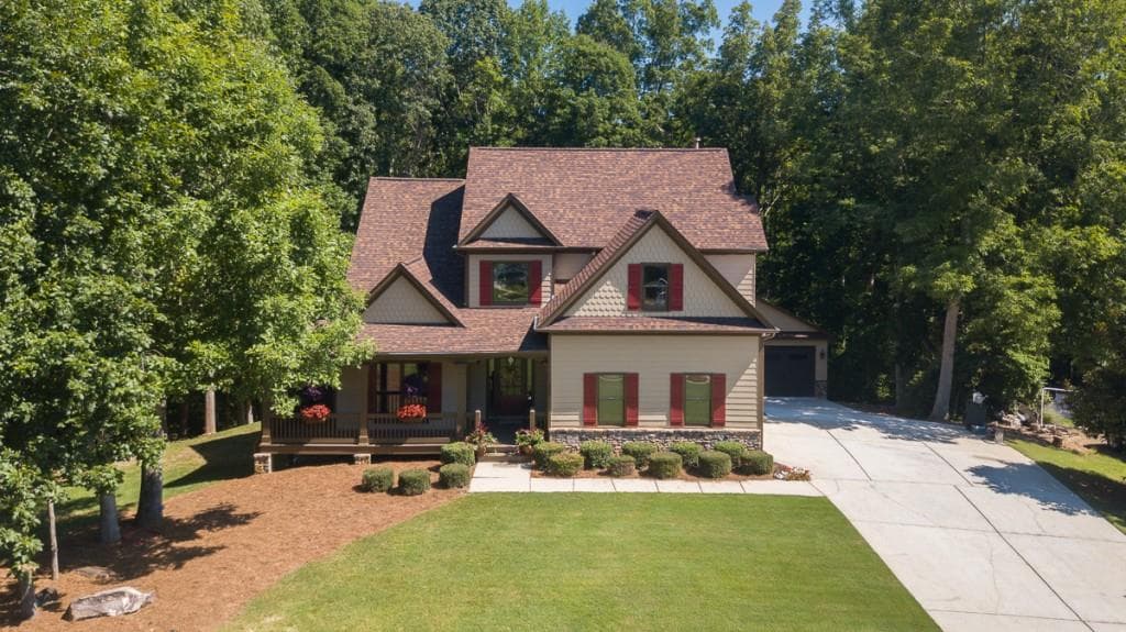 5 bedroom, 2,760 sq ft single family residence sold at 293 Brights Way, Dawsonville, GA 30534