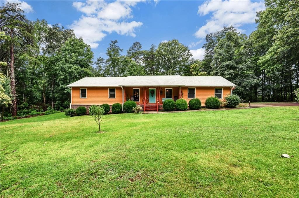 3 bedroom, 1,455 sq ft single family residence sold at 1730 Gordon Road, Cumming, GA 30040