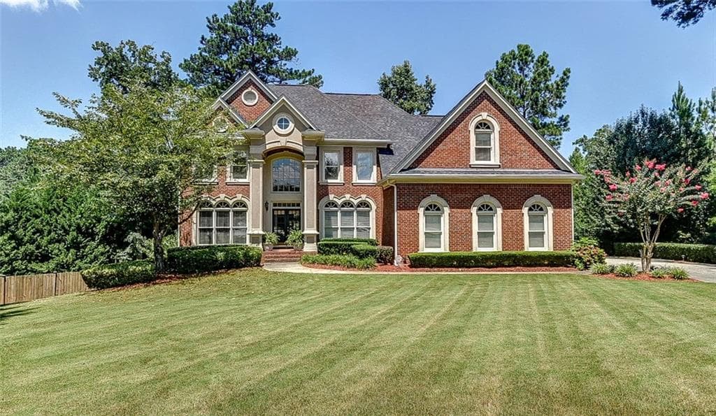 5 bedroom, 3,623 sq ft single family residence sold at 5425 Stone Croft Trail, Atlanta, GA 30331