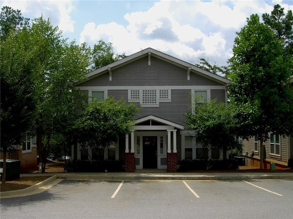 2 bedroom, 1,120 sq ft condominium sold at 490 Barnett Shoals Road 714, Athens, GA 30605