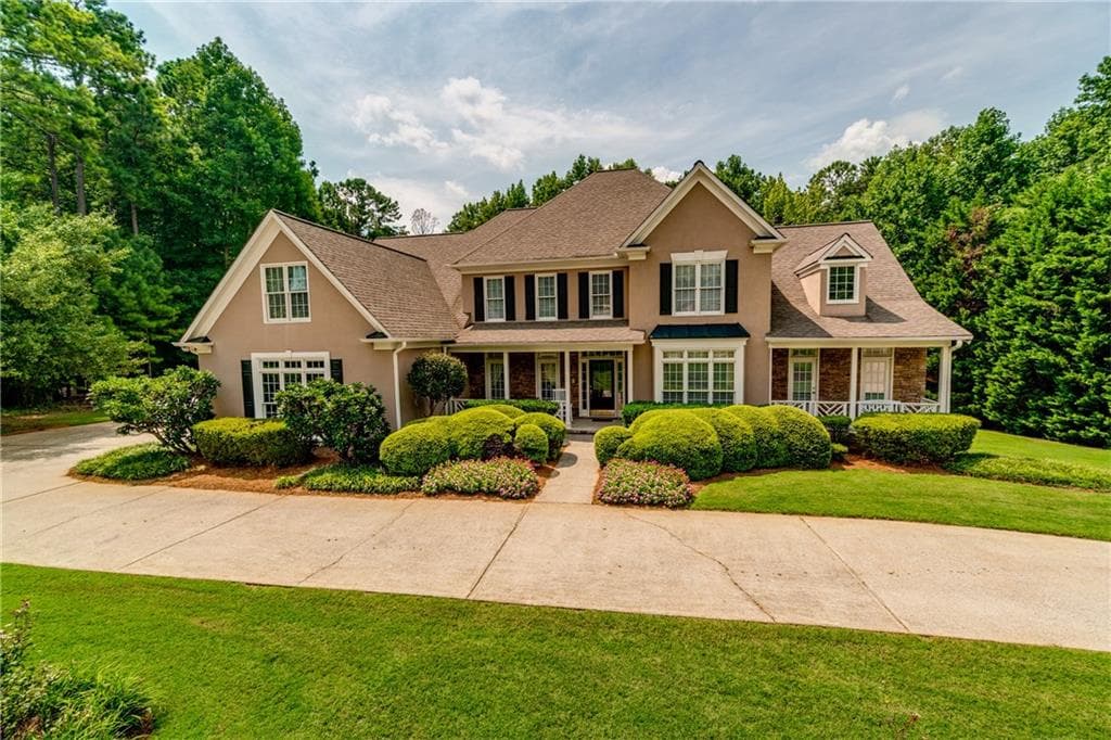5 bedroom, 6,770 sq ft single family residence sold at 3505 NAPLES VIEW, Kennesaw, GA 30152