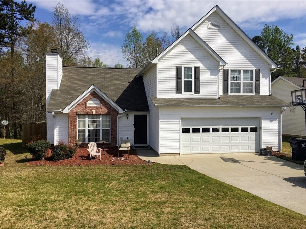 4 bedroom, 1,843 sq ft single family residence sold at 350 Victoria Station Boulevard, Lawrenceville, GA 30043