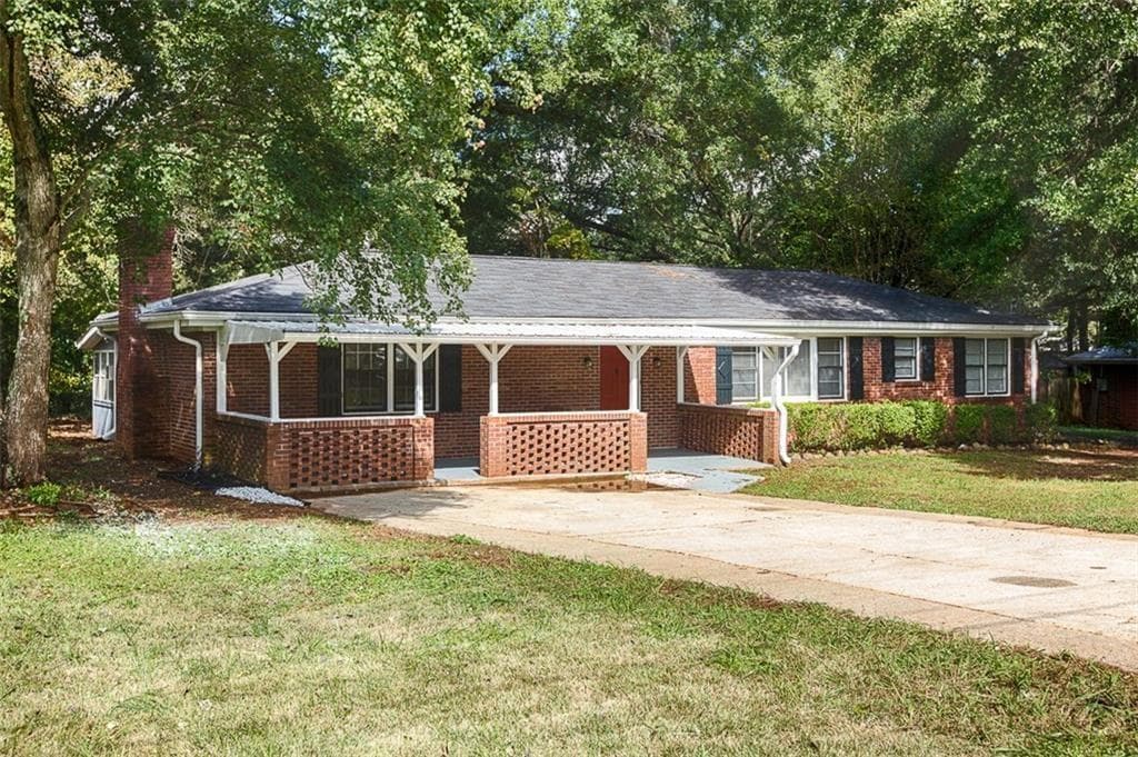 3 bedroom, 1,768 sq ft single family residence sold at 4480 Bannister Drive, Powder Springs, GA 30127