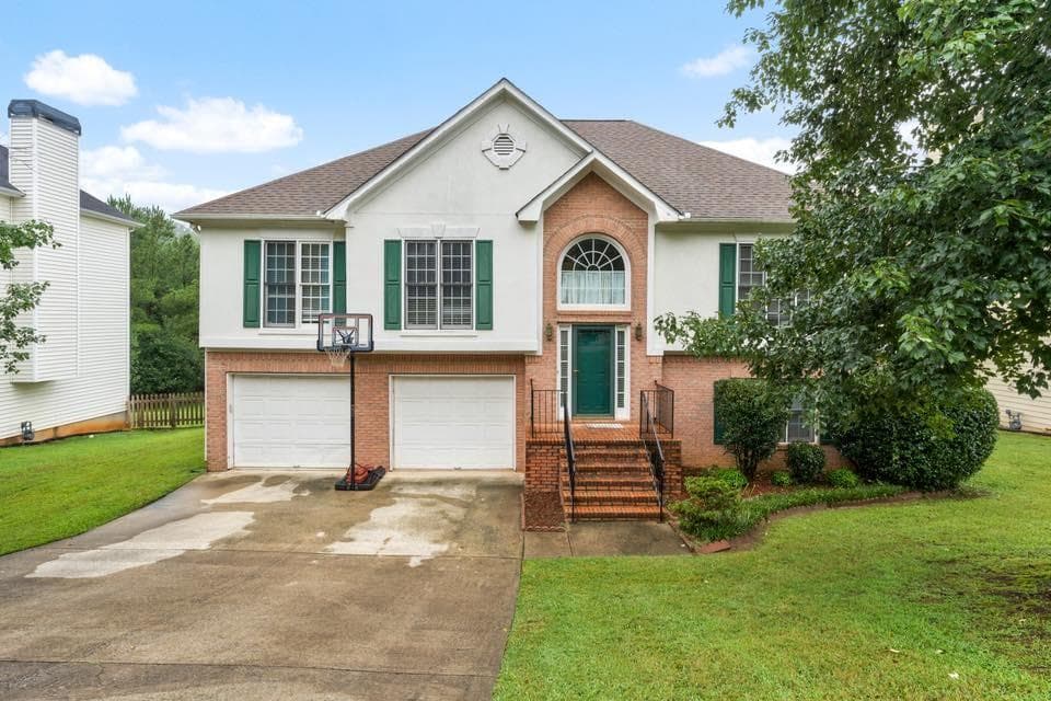 4 bedroom, 2,614 sq ft single family residence sold at 3147 Blue Heron Pass, Powder Springs, GA 30127