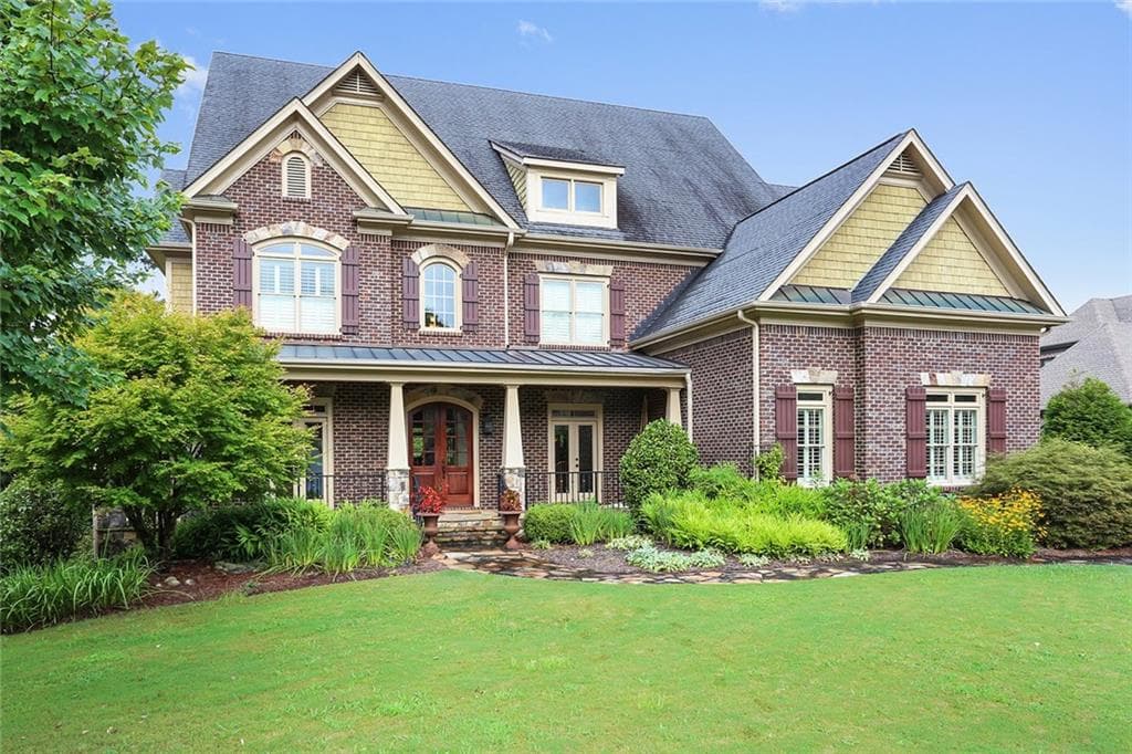 6 bedroom single family residence sold at 442 Meadow Watch Lane, Sandy Springs, GA 30350