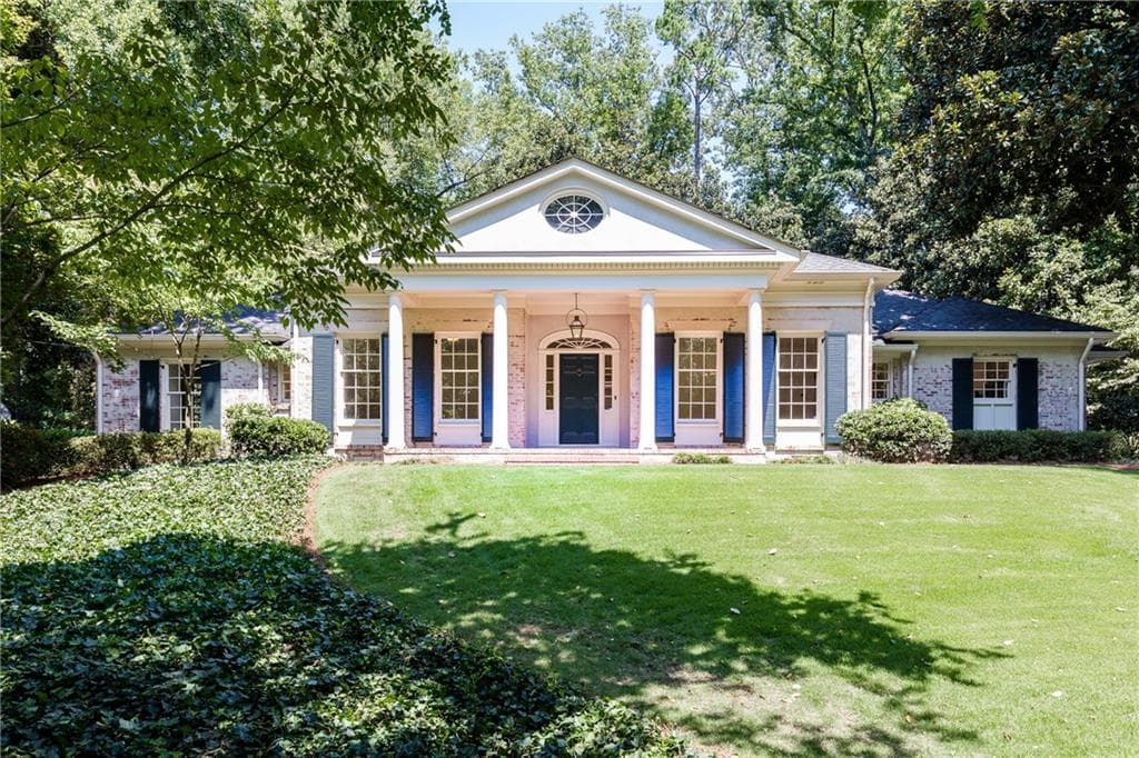 5 bedroom, 4,615 sq ft single family residence sold at 1209 Paces Forest Drive, Atlanta, GA 30327