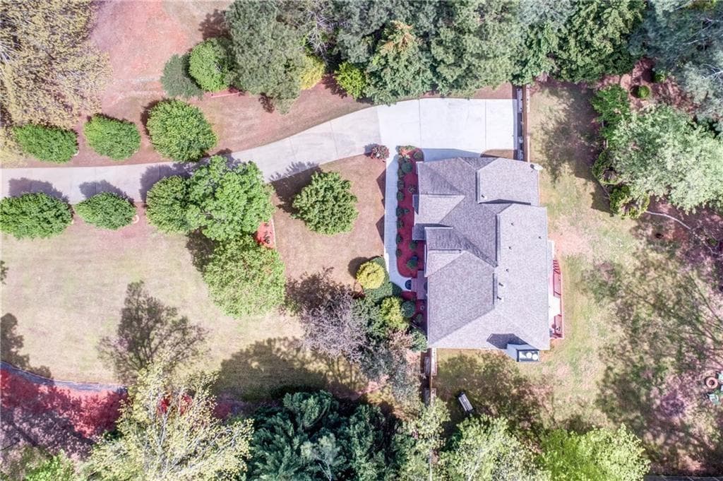 745 Stratforde Drive, Alpharetta, GA 30004 — most recent listing photo