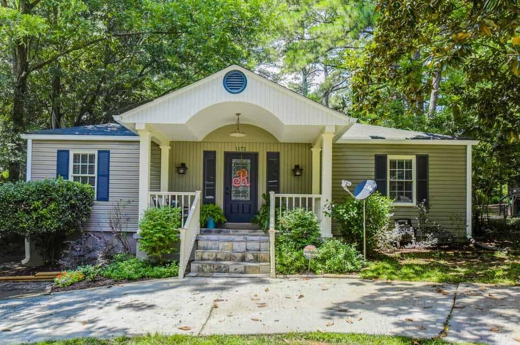 3 bedroom, 1,633 sq ft single family residence sold at 1172 Shepherds Lane, Atlanta, GA 30324