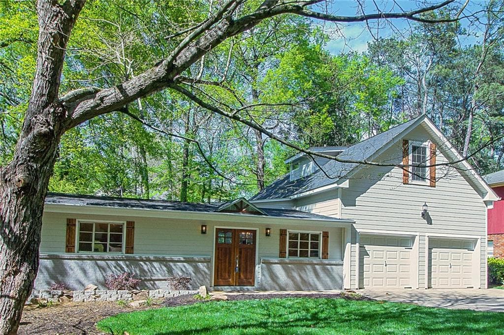 34 W belle isle Road, Sandy Springs, GA 30342 — most recent listing photo