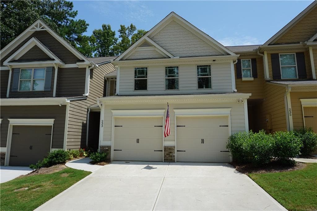 3 bedroom, 1,879 sq ft townhouse sold at 233 Oakview Drive 76, Canton, GA 30114