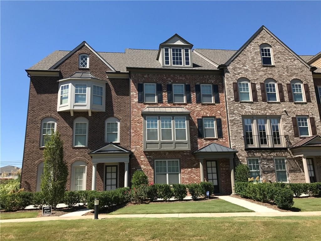 3 bedroom, 2,916 sq ft townhouse sold at 516 Micayne Circle 6, Smyrna, GA 30082