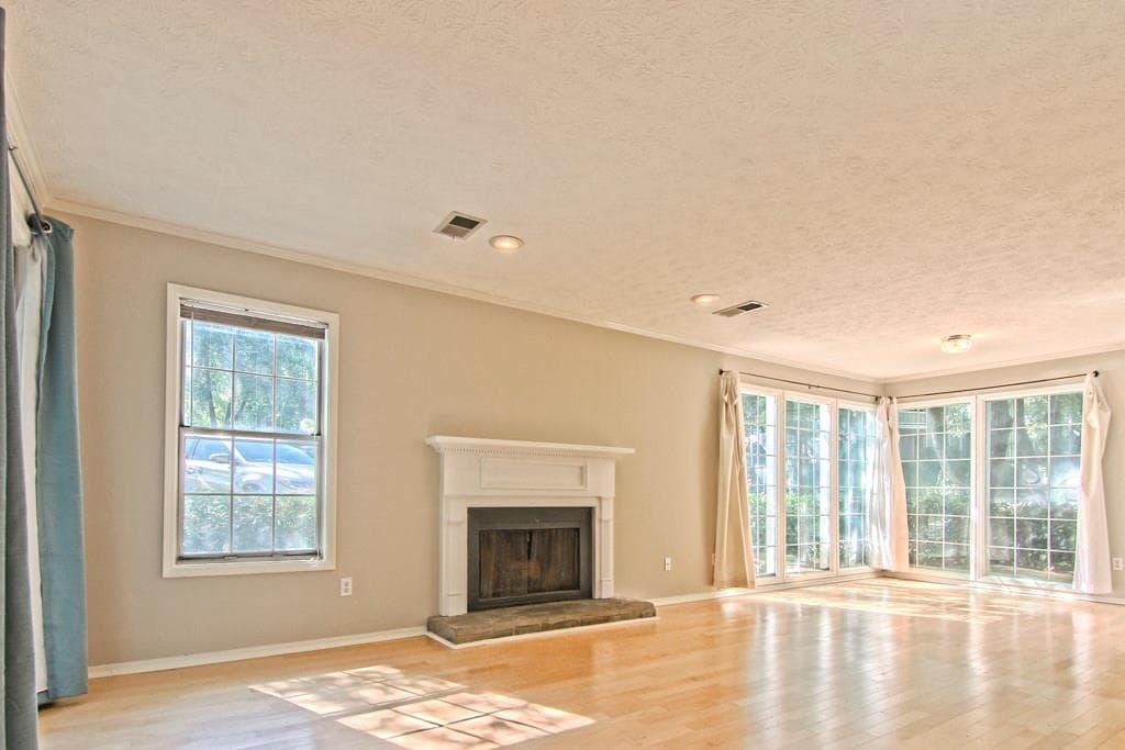 2 bedroom, 1,316 sq ft condominium sold at 403 Countryside Place -, Smyrna, GA 30080