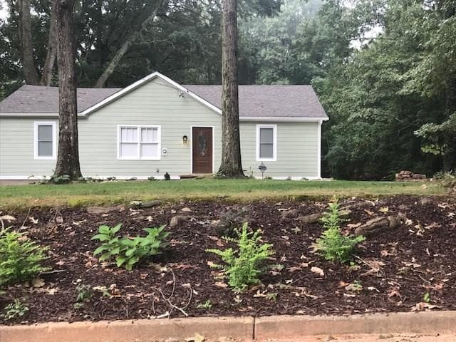 3 bedroom, 1,542 sq ft single family residence sold at 4207 Maplewood Drive, Decatur, GA 30035