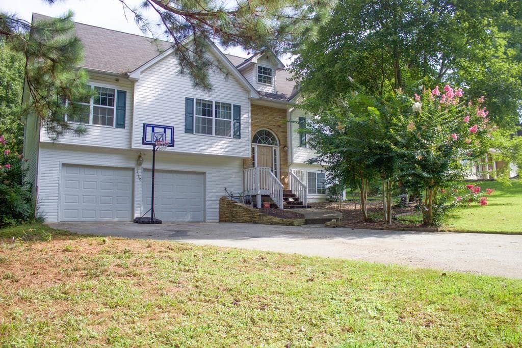 4 bedroom, 1,964 sq ft single family residence sold at 3140 Willow Park Drive, Dacula, GA 30019