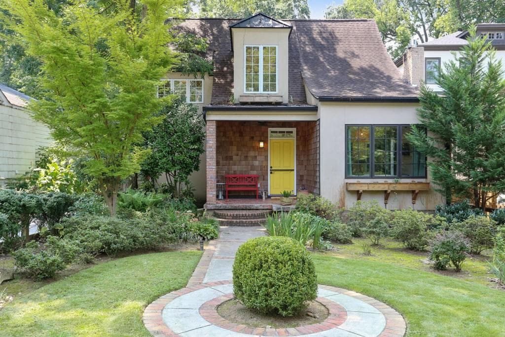3 bedroom, 2,000 sq ft single family residence sold at 845 Ponce De Leon Terrace, Atlanta, GA 30306