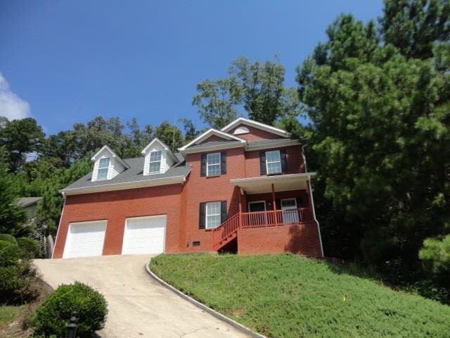 4 bedroom, 2,134 sq ft single family residence sold at 2013 Aldbury Lane, Woodstock, GA 30189