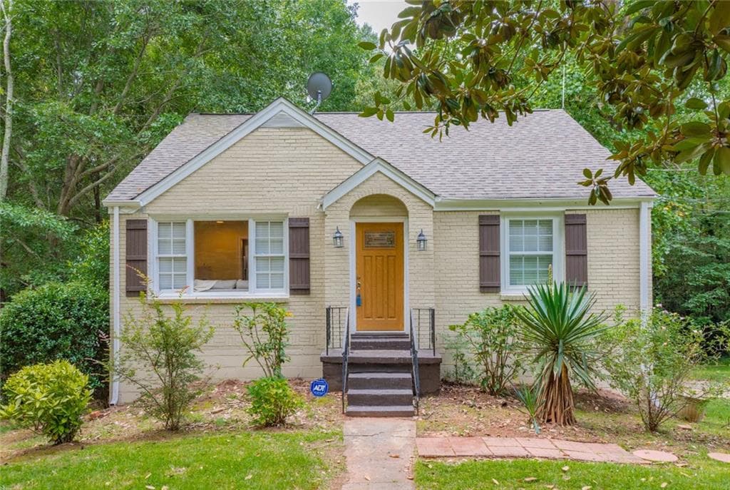 3 bedroom, 1,577 sq ft single family residence sold at 2081 Tilson Road, Decatur, GA 30032