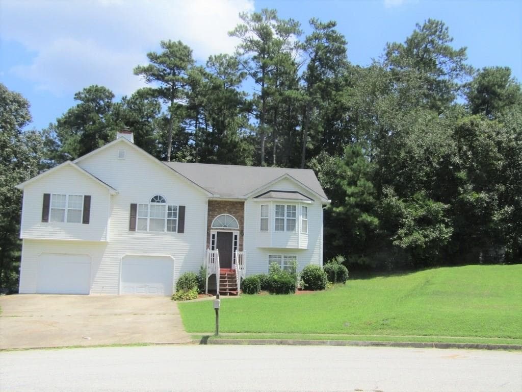 3 bedroom single family residence sold at 2744 LIBBY Court, Lithia Springs, GA 30122