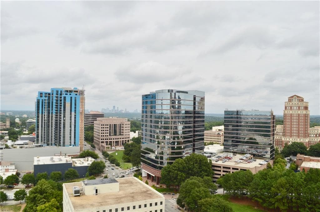 1 bedroom, 772 sq ft condominium sold at 1280 W Peachtree Street 2512, Atlanta, GA 30309