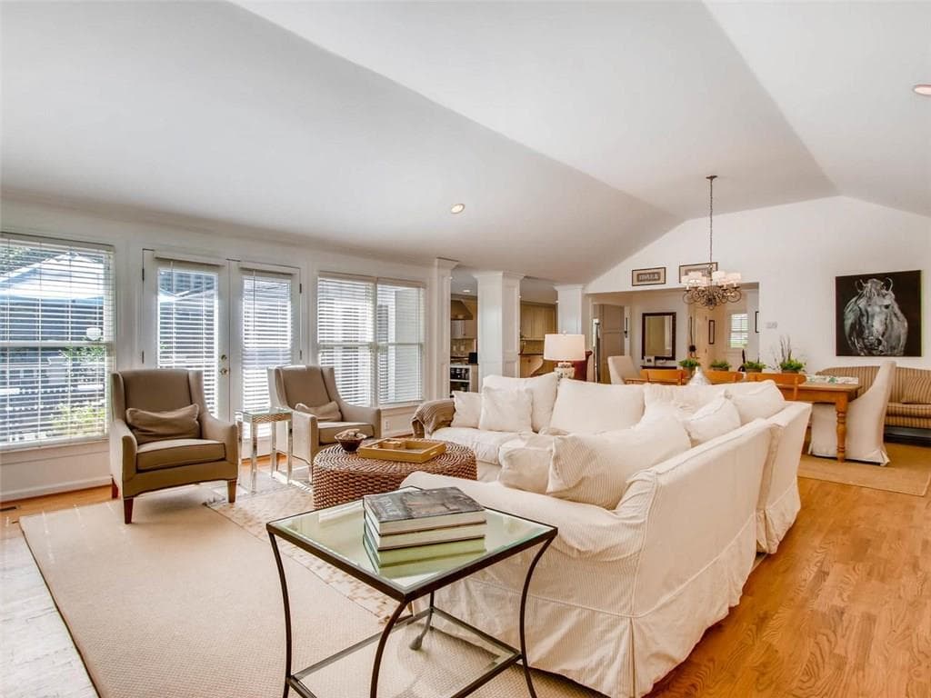 4 bedroom single family residence sold at 855 Loridans Circle, Atlanta, GA 30342