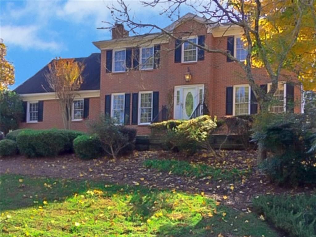 1897 Leiden Court, Dunwoody, GA 30338 — most recent listing photo