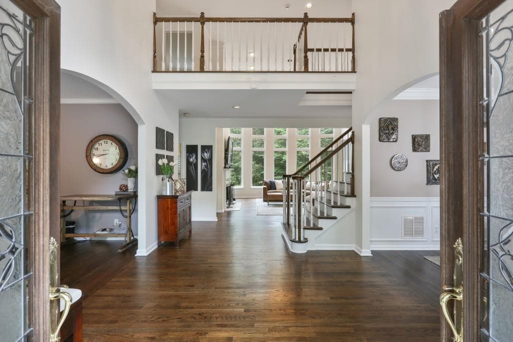 6 bedroom, 4,946 sq ft single family residence sold at 1889 Point River Drive, Duluth, GA 30097