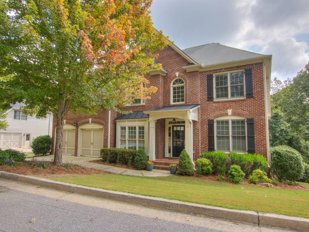 5 bedroom, 2,939 sq ft single family residence sold at 2023 Hamilton Mill Parkway, Dacula, GA 30019
