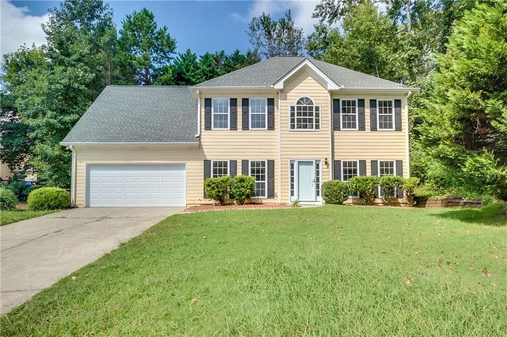 4 bedroom, 2,472 sq ft single family residence sold at 250 Risen Star Lane, Alpharetta, GA 30005