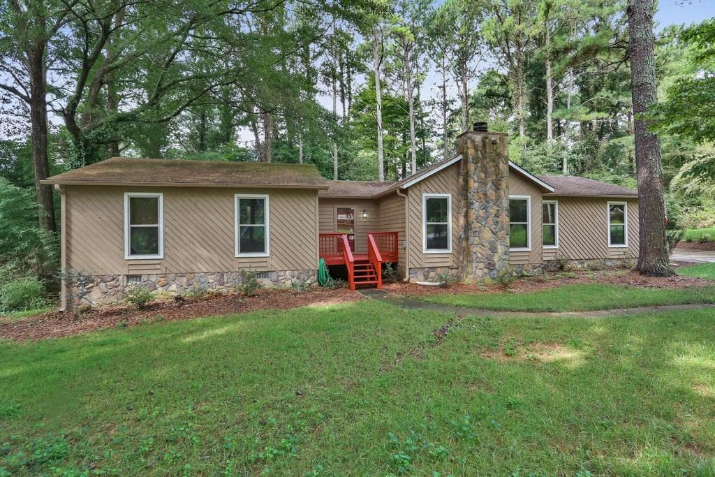 722 Berts Circle, Lilburn, GA 30047 — most recent listing photo