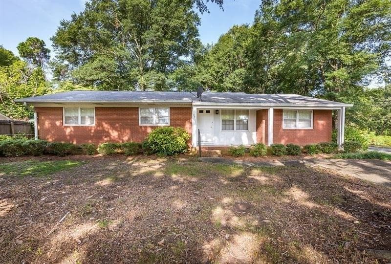 8711 WHITLEY Drive, Douglasville, GA 30134 — most recent listing photo