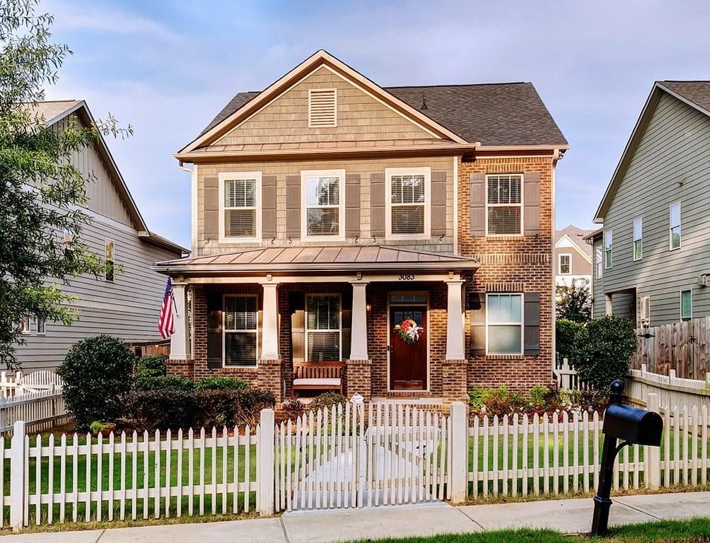 4 bedroom, 2,670 sq ft single family residence sold at 3083 Dunton Street, Smyrna, GA 30080