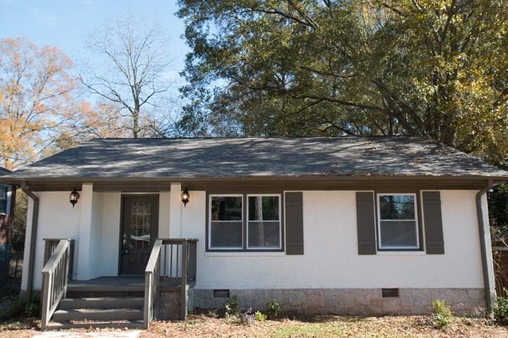 3 bedroom, 1,205 sq ft single family residence sold at 1750 Shirley Street, Atlanta, GA 30310