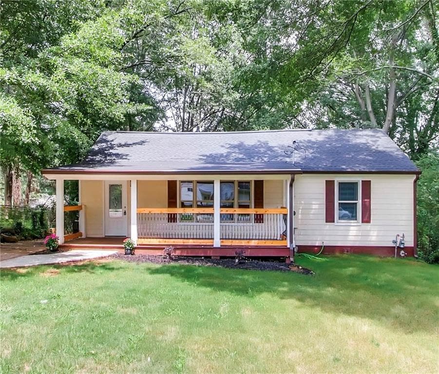 3 bedroom, 1,700 sq ft single family residence sold at 1582 Pontiac Place, Atlanta, GA 30315