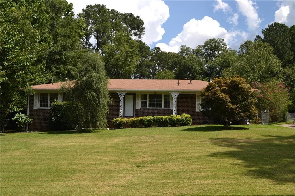 3 bedroom, 1,546 sq ft single family residence sold at 483 Concord Woods Drive, Smyrna, GA 30082