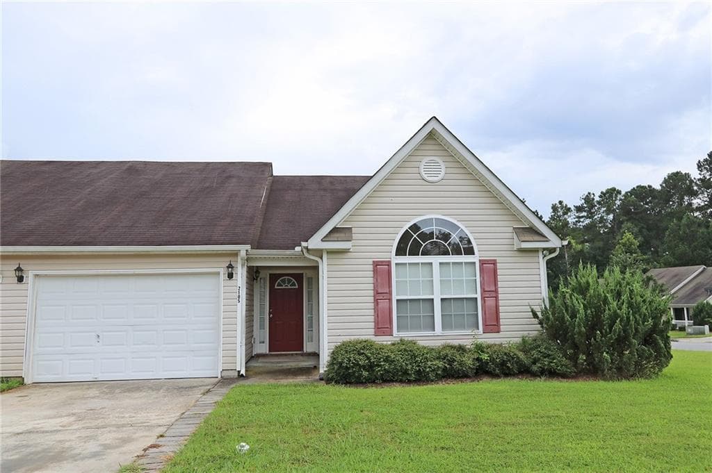 2105 Red Oak Circle, Union City, GA 30291 — most recent listing photo