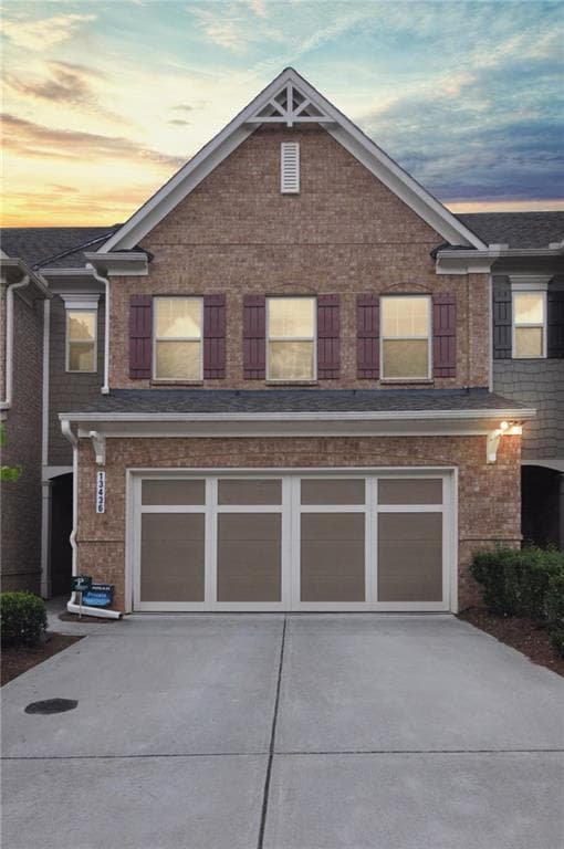 3 bedroom, 2,015 sq ft townhouse sold at 13436 Gardiner Lane, Alpharetta, GA 30004