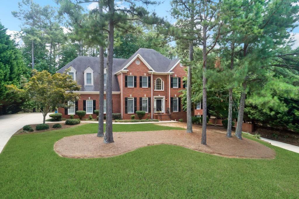 5 bedroom, 6,001 sq ft single family residence sold at 720 PARKSIDE, Marietta, GA 30064