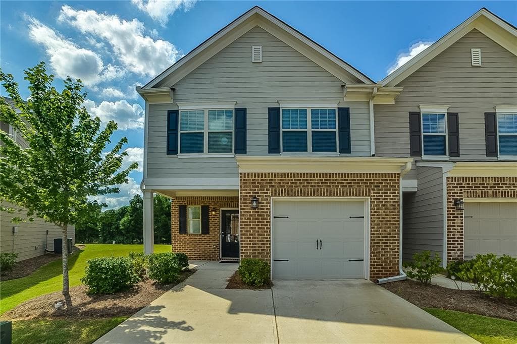 3 bedroom, 1,696 sq ft townhouse sold at 2815 Maple Park Place, Cumming, GA 30041