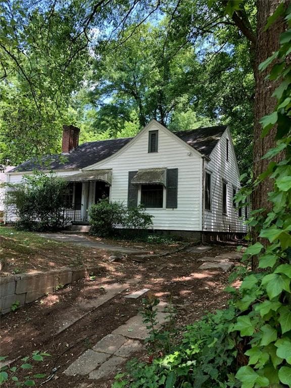 3 bedroom, 1,340 sq ft single family residence sold at 936 Lawton Street, Atlanta, GA 30310