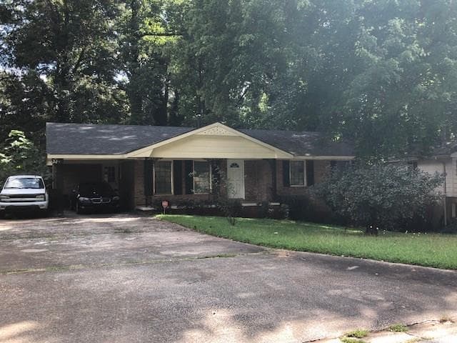 4 bedroom, 2,324 sq ft single family residence sold at 3684 Glen Mora Drive, Decatur, GA 30032