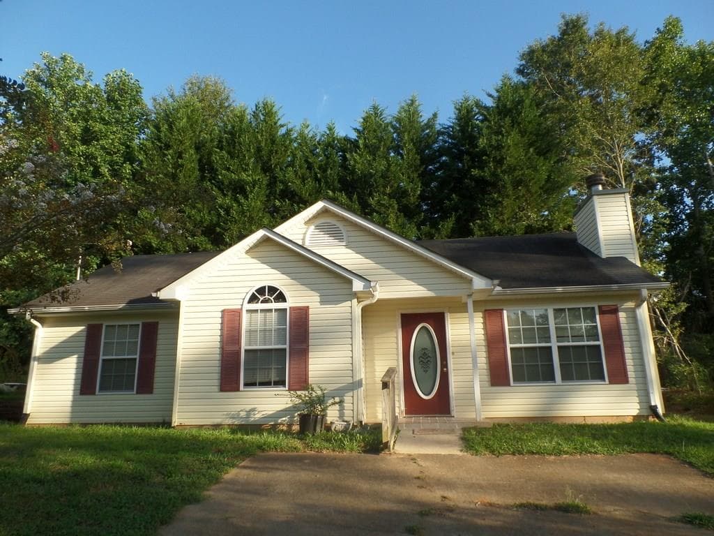 6660 Sawnee Way, Gainesville, GA 30506 — most recent listing photo