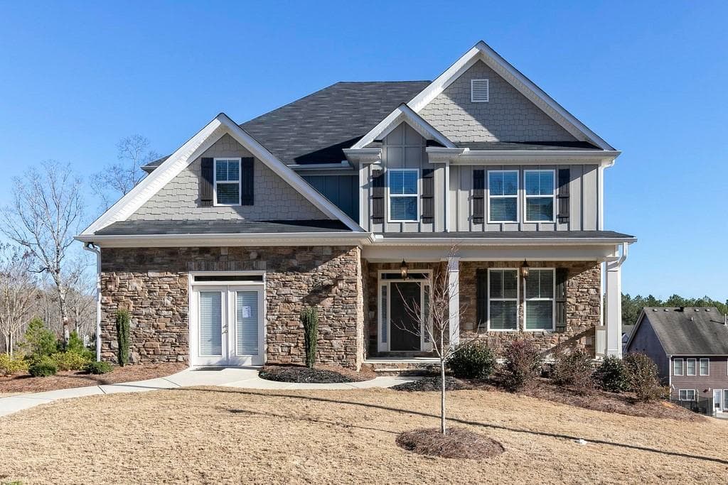 5 bedroom, 4,075 sq ft single family residence sold at 15 Fallen Oak Drive, Dallas, GA 30132