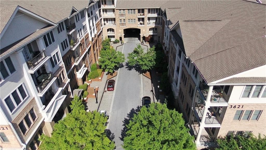1 bedroom, 1,021 sq ft condominium sold at 3621 Vinings Slope 2316, Atlanta, GA 30339