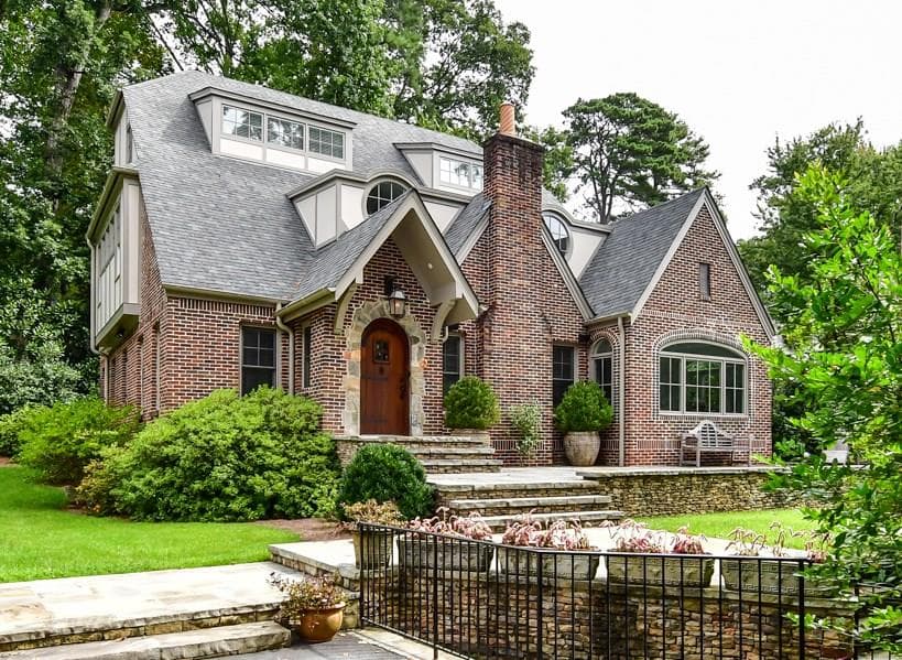 6 bedroom single family residence sold at 120 Peachtree Way, Atlanta, GA 30305