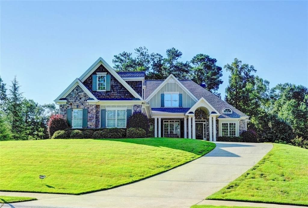 3 bedroom, 3,514 sq ft single family residence sold at 5790 Waterfall Way, Buford, GA 30518