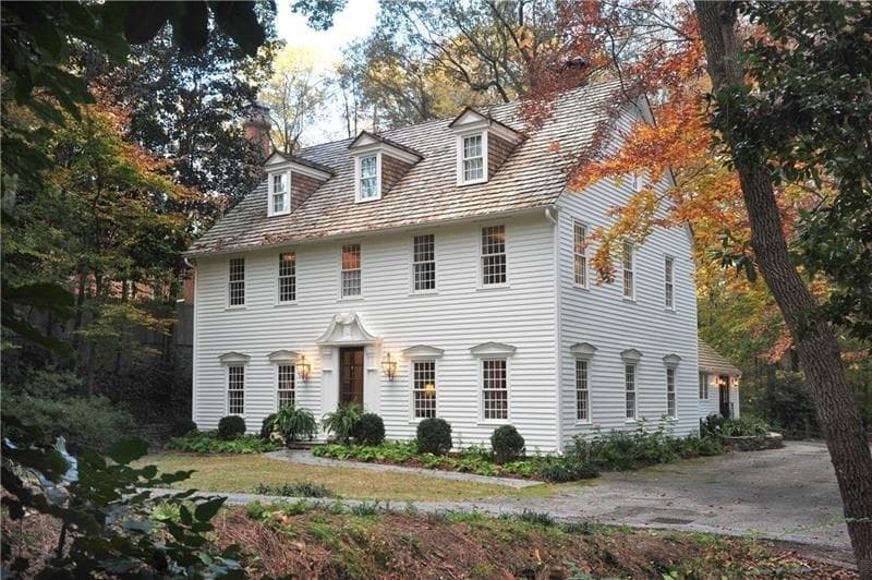 4 bedroom, 4,567 sq ft single family residence sold at 360 Argonne Drive, Atlanta, GA 30305