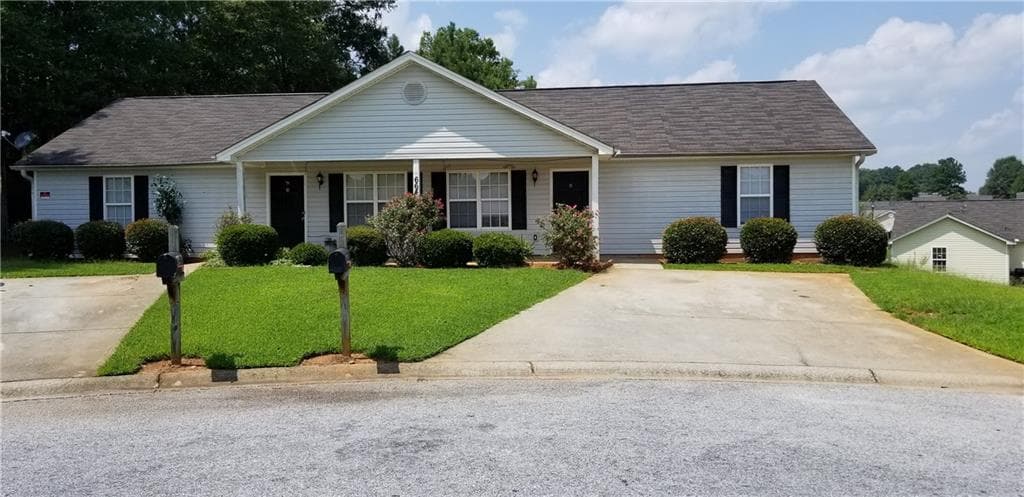 duplex sold at 664 Baron Drive, Monroe, GA 30655
